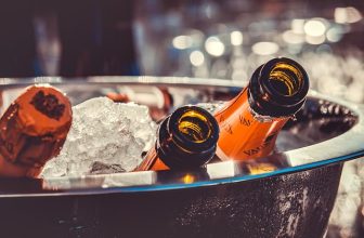 Waarom een stretchtent de perfecte keuze is voor jouw evenement